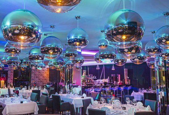 Glasshouse Lounge Restaurant